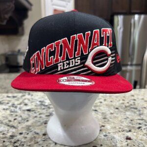 MLB Cincinnati Reds New Eral 9FIFTY Adjustable Snap-Back Hat - NEW